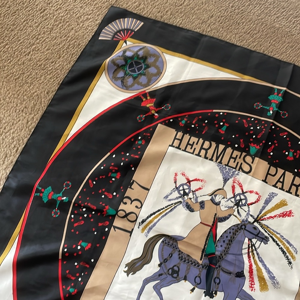 Vintage Hermés Paris 1994 Feux d'Artifice Silk Scarf 90cm - Picture 3 of 9